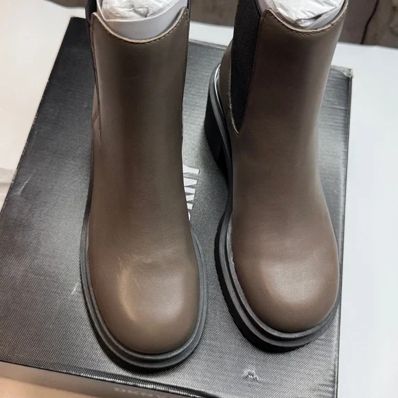 DKNY Women's Patria Pull-On Chelsea Booties- Size 6 - Picture 7 of 11